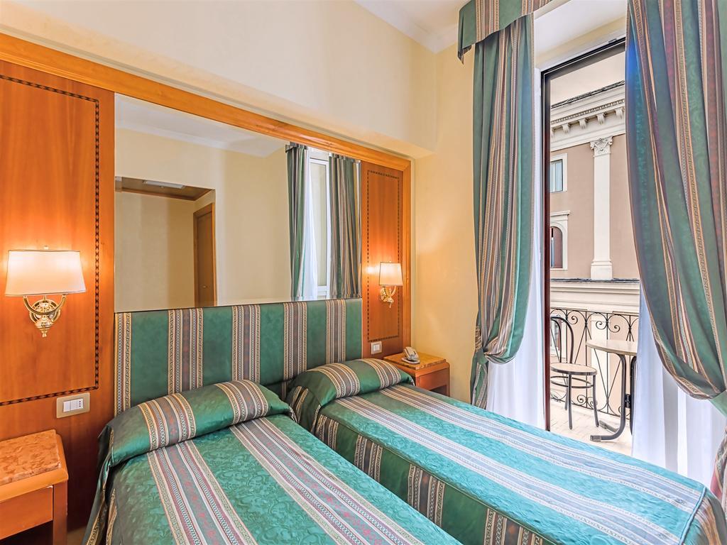 Raeli Hotel Lux Roma Eksteriør bilde